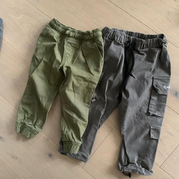 2-3 Years Kids Clothing Bundle - Nike, Jordan, Converse, etc. - Picture 5 of 10